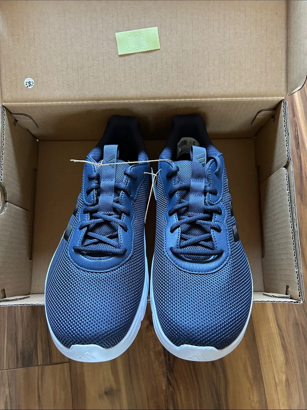 NEW Adidas Men's Navy And Black Cloudfoam Flex Sneakers